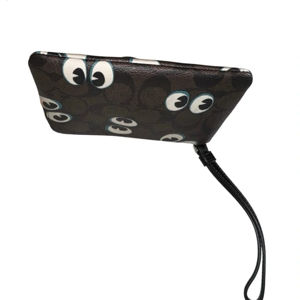 COACH Corner Zip Halloween Eyes Wristlet New with Tag MSRP $88 SOO very rare